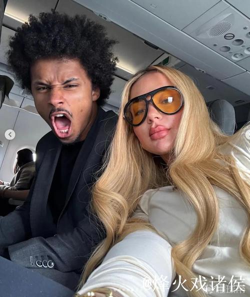 图片报：阿德耶米续约只接受加入解约条款，金额