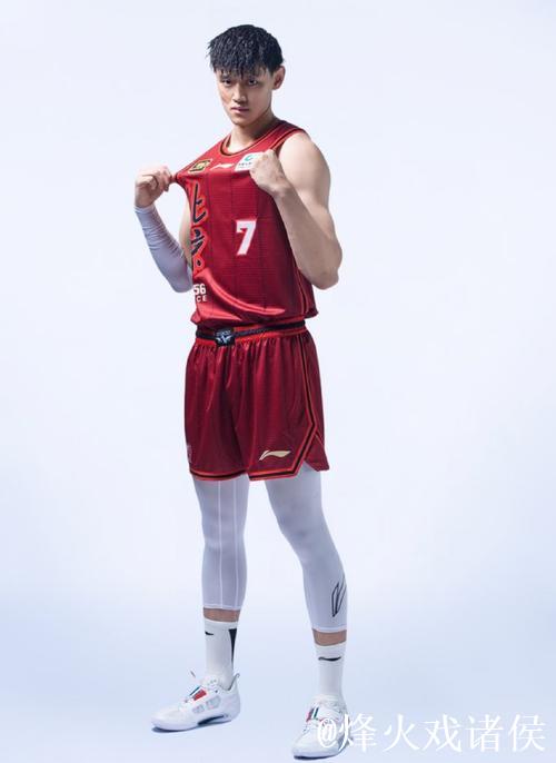 曾凡博17+8首钢胜北控 阿不都26+11新疆胜上海 曾凡博17+8首钢胜北控 阿不都26+11新疆胜上海