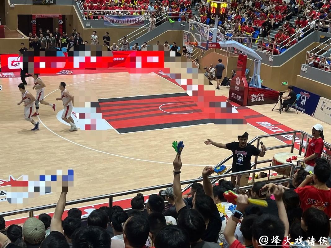 在线看世界杯篮球直播，不容错过的赛事激情